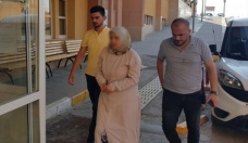 Babasını öldürdü, polisi arayıp haber verdi