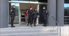 Bin polisle yapılan şafak operasyonunda yakalanan 32 şüpheli adliyede