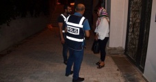 Bir garip olay! Parasının çalındığını polis kapıyı çalınca öğrendi