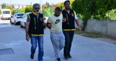 Cep telefonu için dehşet saçan gaspçılar polisten kaçamadı