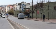 Cezaevi önünde toplanan göstericilere polis müdahalesi: 16 gözaltı