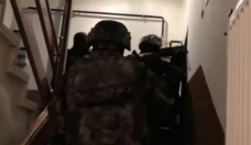 Dağa götürülmek istenen çocukları polis kurtardı