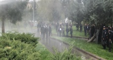Diyarbakır’da izinsiz gösteriye polis müdahalesi