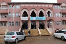 Diyarbakır'da Muhtar Adayları Arasında Bıçaklı Kavga! 2 Ağır Yaralı