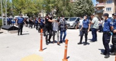 Düğünde polisleri yaralayan 6 kişiden 5'i tutuklandı