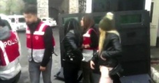 Fatih'te polise rüşvet teklif eden şüphelinin yakalanma anı kamerada - Haber