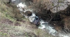 Giresun'da zırhlı polis aracı devrildi: 6 polis hafif yaralandı