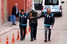 Gönül İlişkisi Yaşadığı Kadın