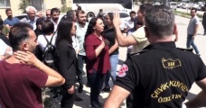 HDP'liler Van Büyükşehir Belediyesine girmek istedi, polis izin vermedi - Haberler