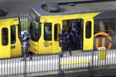 Hollanda Polisi Açıkladı: Utrecht Saldırganı Her Yerde Aranıyor