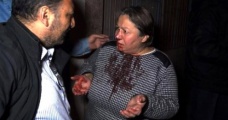 İki Aile Sokak Ortasında Baltalarla Birbirine Girdi: 5 Yaralı, 3 Gözaltı