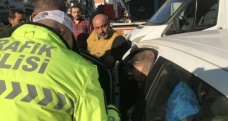 İstanbul’un göbeğinde 'bonzaili' sürücü dehşeti: Polis zor anlar yaşadı