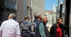 Kayseri'de 125 polisle eş zamanlı operasyon