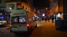 Lüleburgaz'da çıkan silahlı kavgada 1'i polis 2 kişi yaralandı