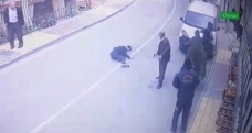 Malatya'da cinayet anı saniye saniye kameraya yansıdı