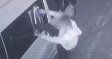 Otomobil ve motosiklet hırsızları önce kameraya sonra polise yakalandı