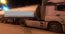 Polis 27 bin 894 litre karışımlı kaçak akaryakıt ele geçirdi