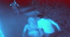 Polis düğünü bastı, çocuk gelin ve damat pencereden böyle kaçtı