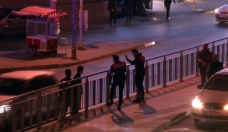 Polis her yerde onu arıyor: Metrobüs yolunda izini kaybettirdi