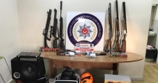 Polisten zehir tacirlerine geçit yok: 8 gözaltı