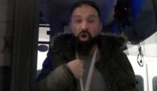 Resmen vahşet! 5 Yunan polisi 2 saat boyunca dövdü