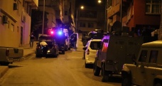 Siirt'te silahlı saldırı! 1 kişi etkisiz hale getirildi, 1 polis yaralandı
