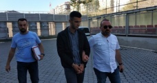 Telefon dolandırıcısı polisin takibi sonucu yakalandı