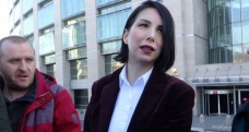 Tuğba Özerk’e polise hakaretten dava