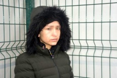 Yunan polisinin ağzına Türk Lirası sokup denize attığı göçmen kıza Türkiye sahip çıktı - Haber